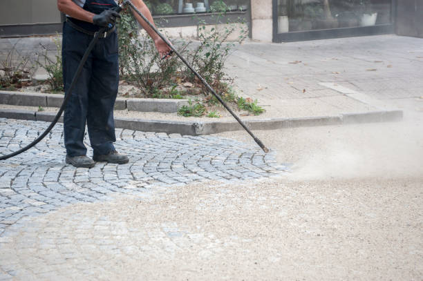 Best Driveway Pressure Washing  in Memphis, TX